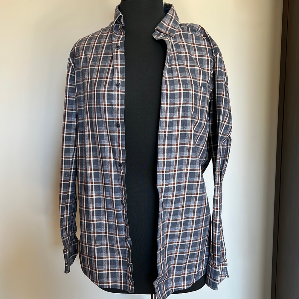Johnston & Murphy Blue and White Plaid Casual Button Down Shirt